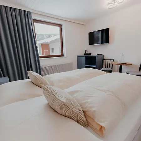 بيت ضيافة Der Loeffler 3ˢ Superior-hotel Am 3*